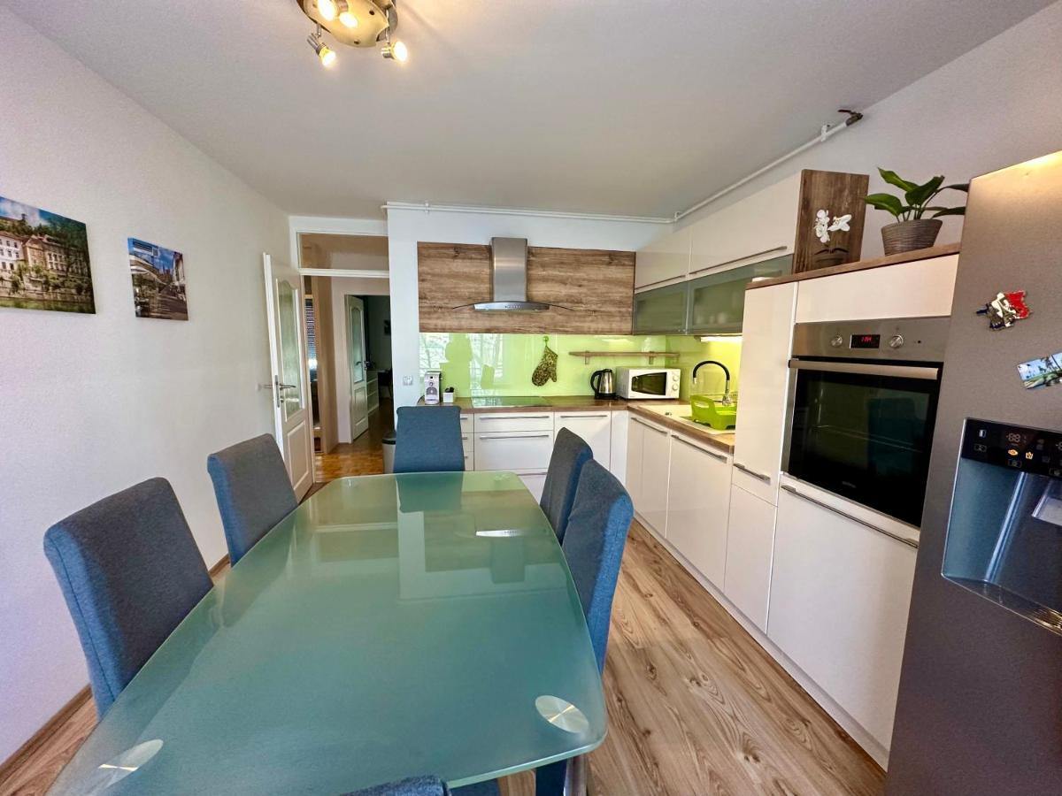 Clara Ljubljana Apartment エクステリア 写真